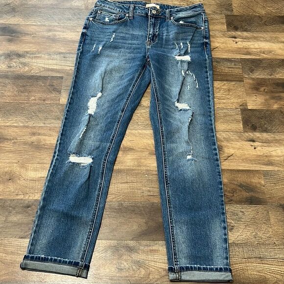 Altar'd State Denim - Altar’d State boyfriend fit distressed jeans size 27